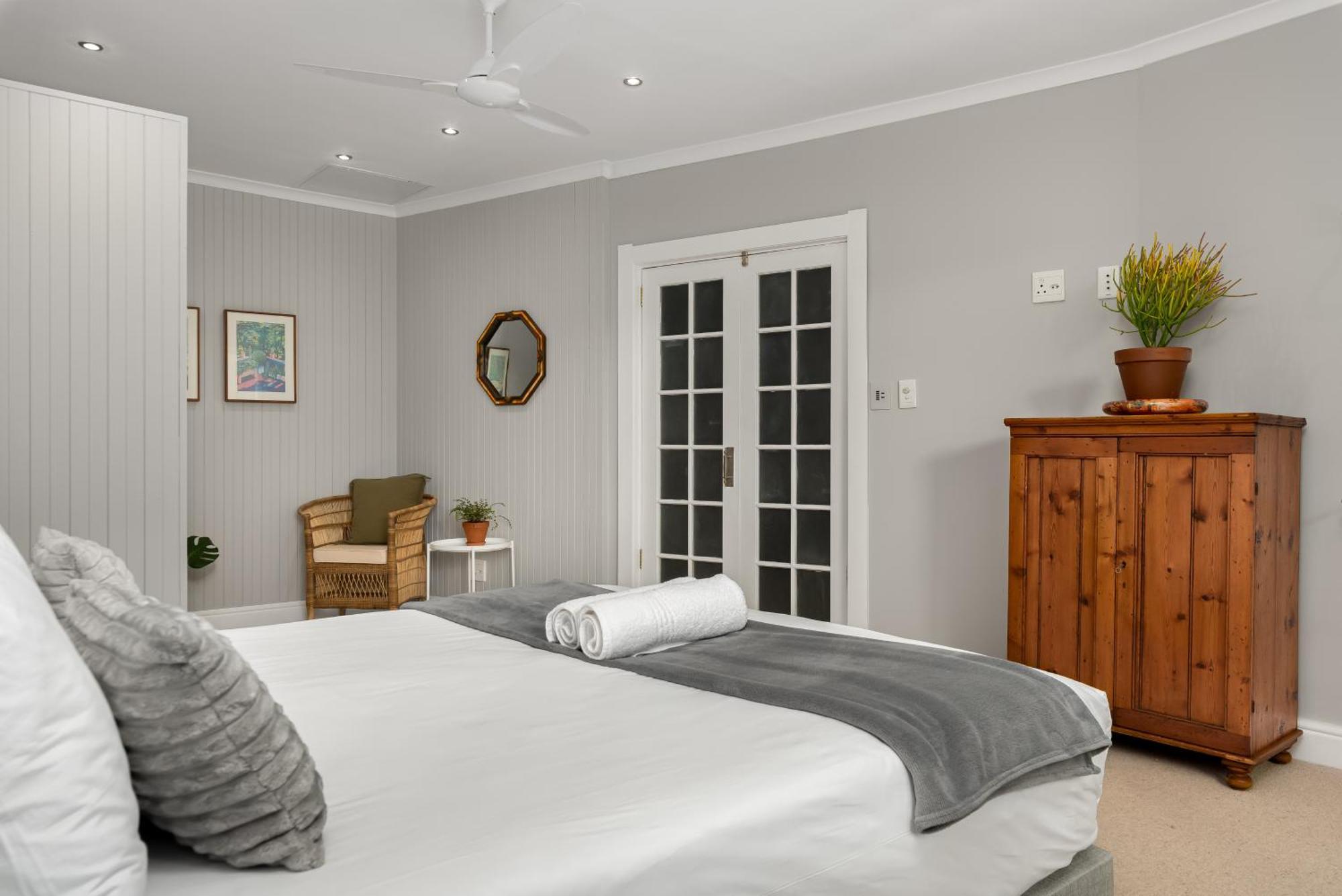 Apartment Shaftesbury 12
